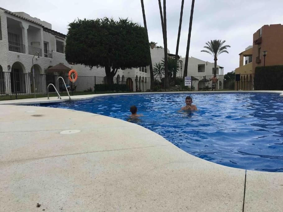Apartamentos Rio Marinas 15 Playazo Beach Nerja Eksteriør bilde