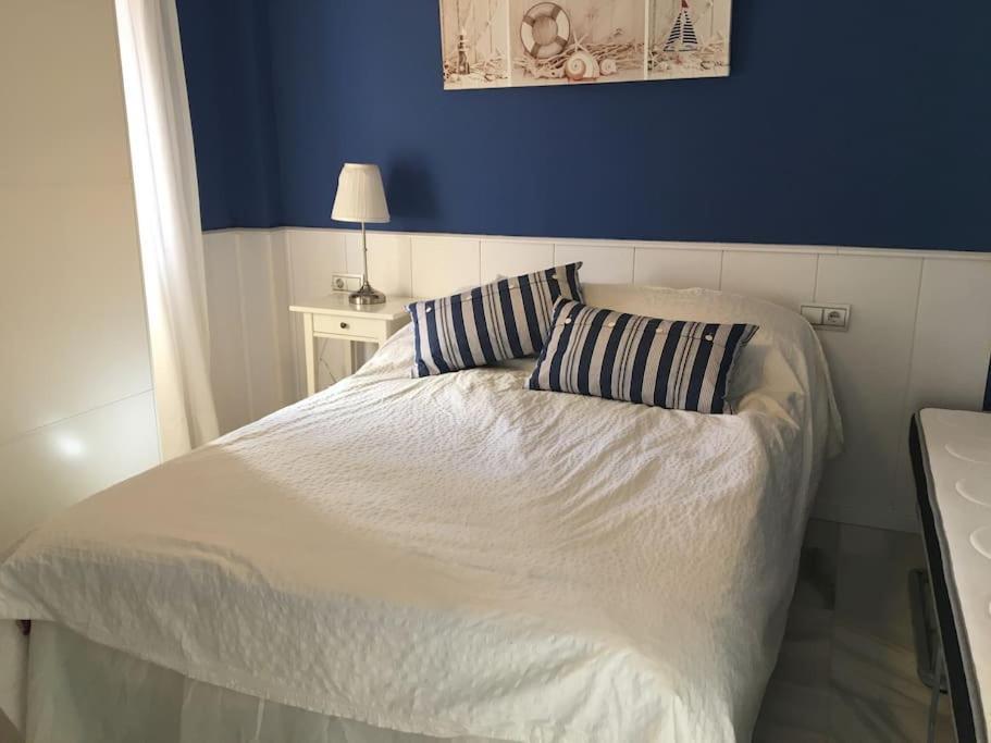 Apartamentos Rio Marinas 15 Playazo Beach Nerja Eksteriør bilde